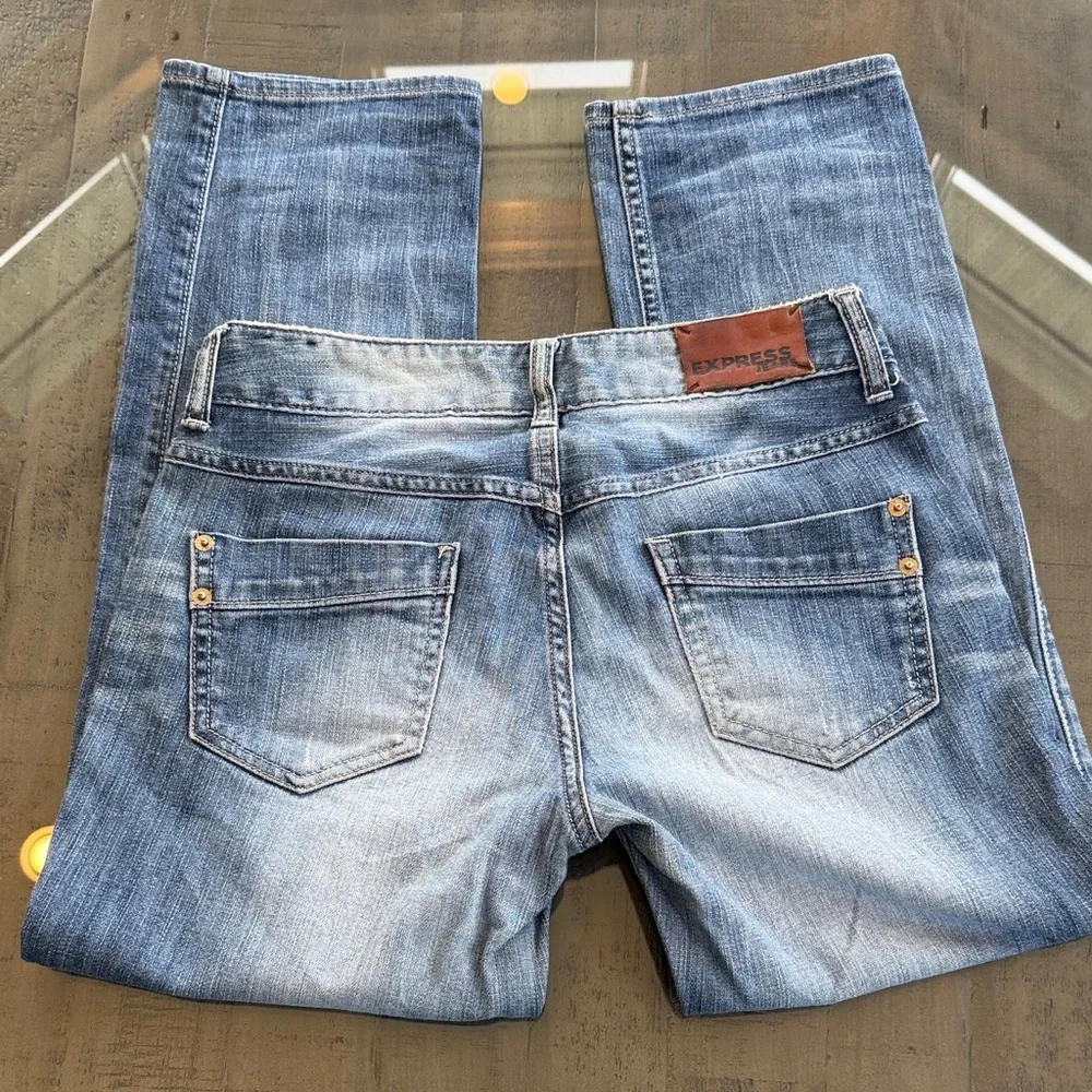 Express Light Blue Jeans. Womens size 00. Inseam: 25” Rise: 8”‎ - Picture 8 of 9